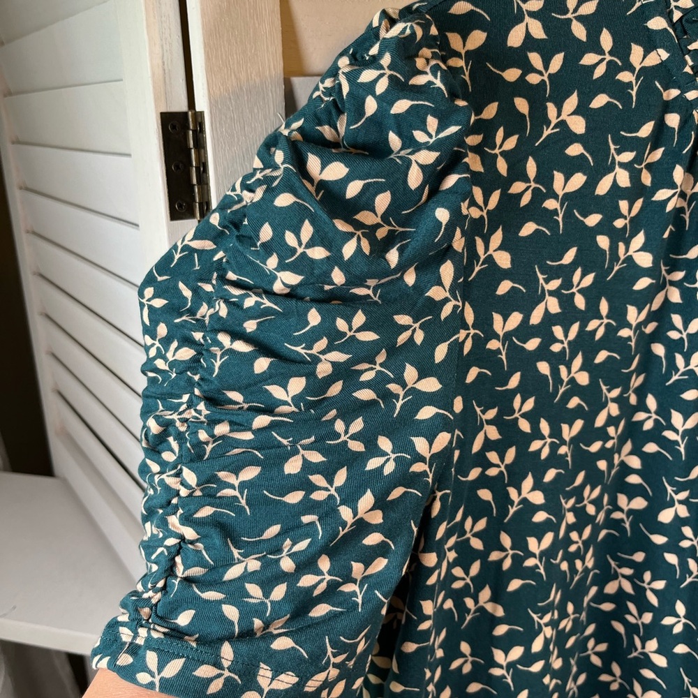 NEW LOFT DRESS - Picture 4 of 10